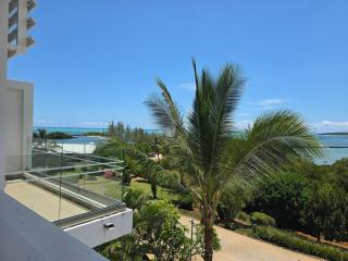 Oceanfront in Azuri - 1
