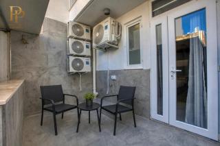 Urban 19 Residences Signature Suite - 1
