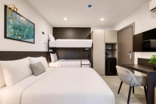 Urban 19 Residences Signature Suite - 4