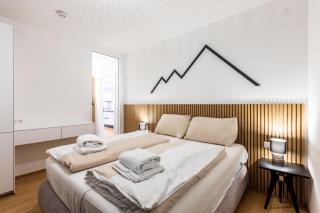 Alpine Suite Spot - 5