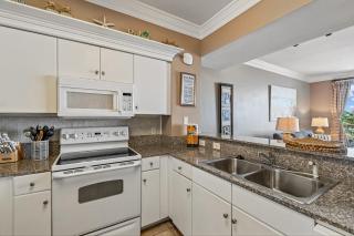 4th Flr 1 BdrmBunks2Bath. Upgraded Sleeps 6 - 3