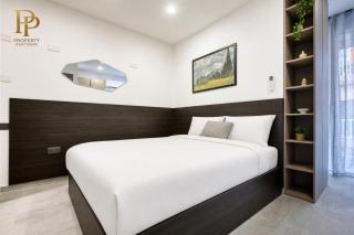 Urban 19 Residences Luxury Suite - 8