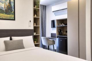 Urban 19 Residences Luxury Suite - Birkirkara - 1