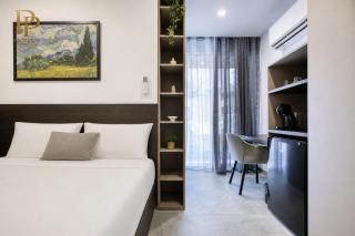 Urban 19 Residences Luxury Suite - 1