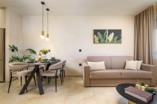MSBeach Luxury Homes - Manolis - 3