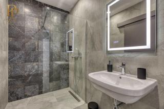 Urban 19 Residences The Executive Suite - 1