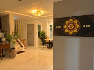 Joyera Kata Beach Hotel - 0