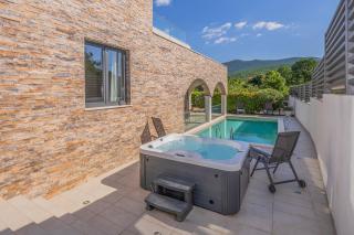 Eden Luxury Residence - 3