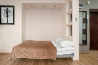 Modern Studio on Piotrkowska Street City View by Noclegi Renters - 7