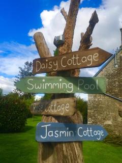 Jasmin Cottage with seasonal Swimming Pool - 7