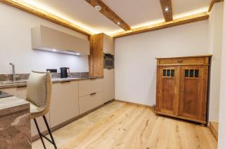 Apartment 6 - Reh - 3