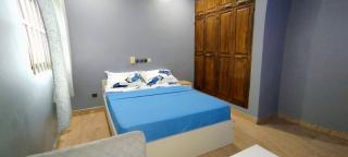 Budget Studio Room In Lome - 7