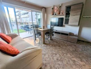 Apartamento con piscina y frente al mar - 7