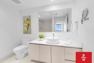 1BR Marina & Bay View High Floor Resort - 6