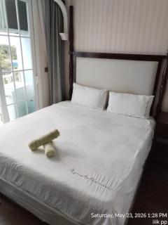 Pattaya Private Beach - Grand Florida Beachfront Condo Resort - 3