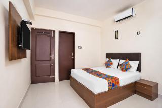 Fabhotel V Inn Rooms - Nr Sree Ramanatheeswarar temple - 5