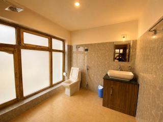 Nubra Glamour Guest House - 4