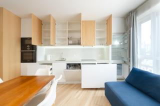 7-35 Kvartet 2-bedroom, Vasyl Lypkivskyi 16g, Kyiv, railway station, metro nearby, stunning city view, 15 kW backup power, Petrovdom Apartment - Kiev - 2