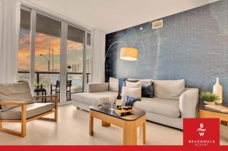 Chic 1BR Steps from the Beach Shuttle - 2