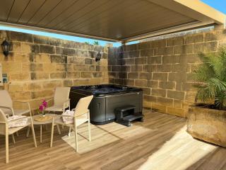 Girgor Farmhouse W/Pool&Jacuz byArcoCollection - 2