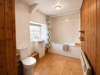 Heart of St Davids Cottage with Parking - Pet Friendly - 5