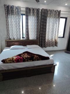 Hotel KHATU SHYAM NIWAS - 3