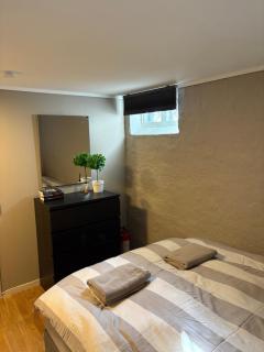 Modern apartment with sleeping space for 4 & parking included - Trondheim - 9