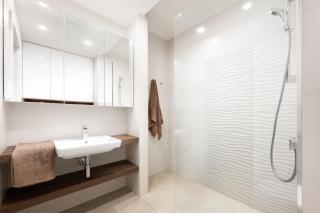 New studio with balcony nearby city center - 1