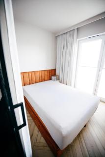 Chill in Łódź - Modern Studio with AC & Private Sleeping Area - 3