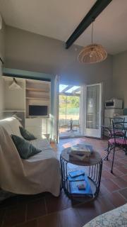 Gîte au calme, en pleine nature, chiens acceptés gratuitement et tennis - 5