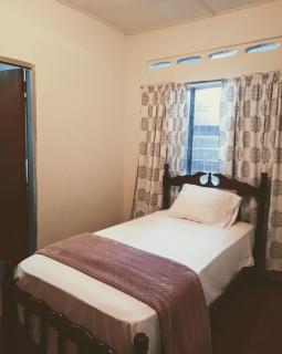 Eileens Place - 9