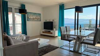 Sea view and pool apartment Slatine - 1