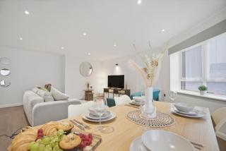 Old Town Escape - 2 Bedroom Apartment Sleeps 6 - 2