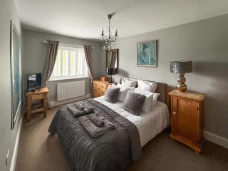 Lower Park Farmhouse - 9
