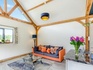 The Hideaway - Uk31281 - 1