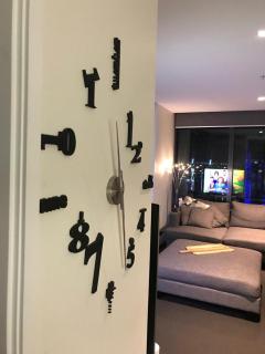 Entire designer apartment in city - amazing views - 6