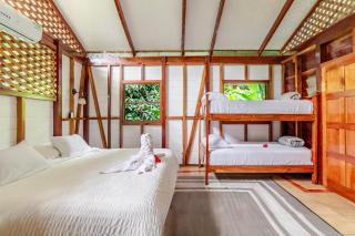 Private Villa with Pool & Heated Jacuzzi Cocles Beach - 1