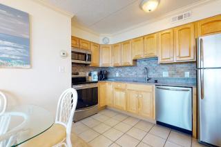 Golden Sands 613 - 1