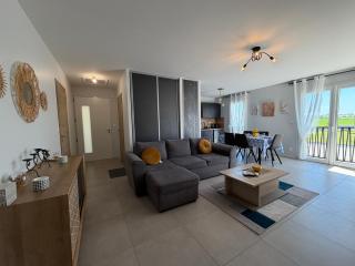 Goeland apt confortable avec belle terrasse vue dégagée 3 chambres parking privatif à 900 m de la plage et tous commerces près de Bayeux sur plages du débarquement - 8