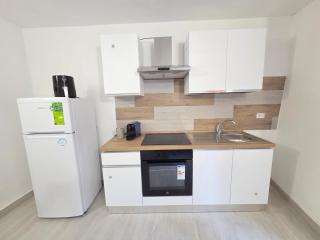 Appartamento Morelli Beach - Via dello Scoglio - 8