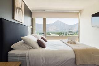 Stylish 2BR City Flat Modern Design and Comfort - 5