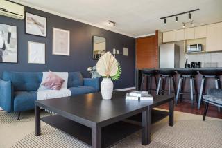 Stylish 2BR City Flat Modern Design and Comfort - 2