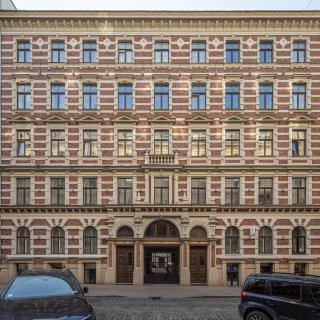 Park Residence Studios - 5 min to Central Station - 9