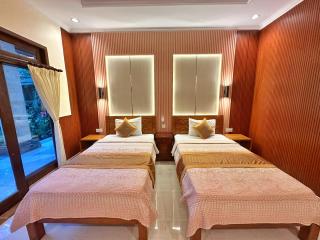 Frangipani Bungalow - 4