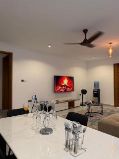 Marina House - 0
