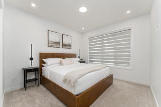 Modern 5BR Home Near Rogers Place & NAIT - 8