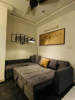 Onyx, 1BR, Gulberg Center, Parkhouse, Self-Checkin, Pool - 5