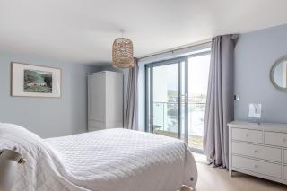 3 Bed in West Bay oc-e42672 - 1