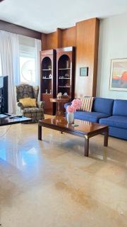 Bedroom in a big apartment with a huge terrace Male Only - 3