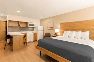 LivAway Suites Phoenix-Surprise - 8